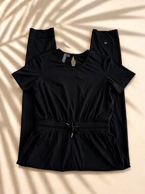 SWEATY BETTY Explorer short sleeve jumpsuit